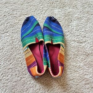 Toms rainbow slip ons